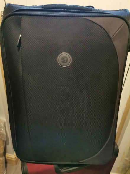 Photo of free Black case (Haresfinch) #1