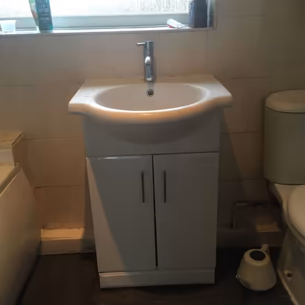 Photo of free Sink, taps & cabinet (PR2) #2