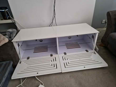 Photo of free White TV unit (Walsall, WS5) #3