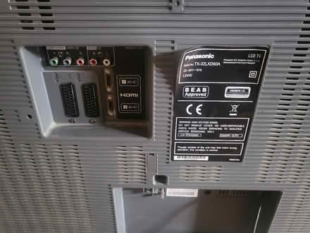 Photo of free 32" free view tv (Smallburgh) #2