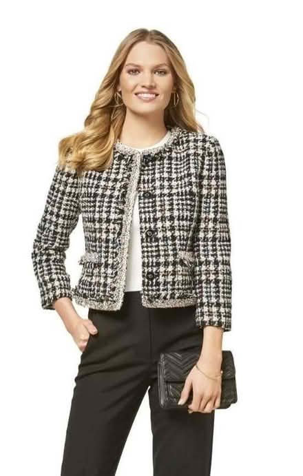 Photo of Burda 6465 Sewing Pattern (Mytchett GU16) #1