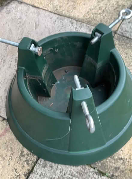 Photo of free Christmas tree stand (Iver UB8) #1