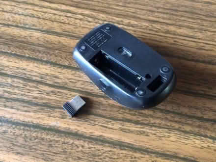 Photo of free Wireless mouse (Tolworth KT5) #2
