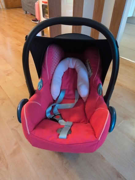 Photo of free Car seat (Rg2 8sq) #1