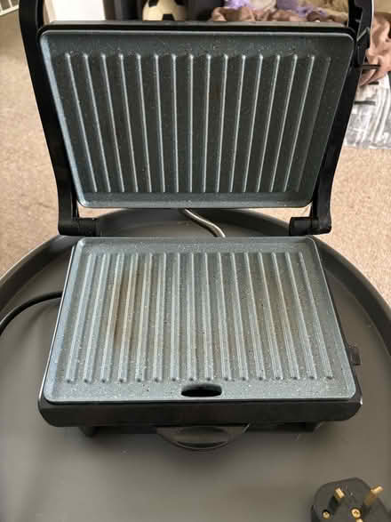 Photo of free Panini toaster (Pagham PO21 3) #2