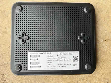 Photo of free Technicolor DGA0122NLK wireless router (Reepham NR10) #3