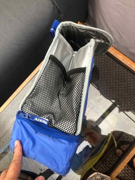 Photo of free School bag and lunch bag (Thornton Heath CR7) #4