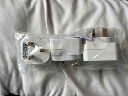 Photo of free World to UK plug adapter (Emlyn Gardens W3) #1