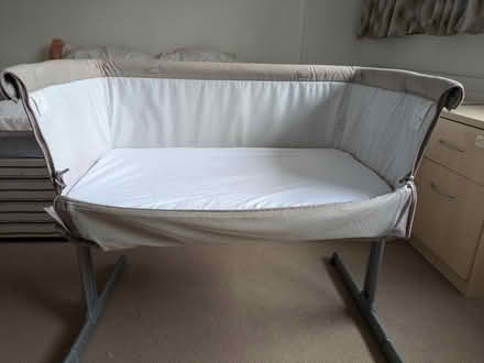 Photo of free Chicco next to me crib (OX2 summertown) #3