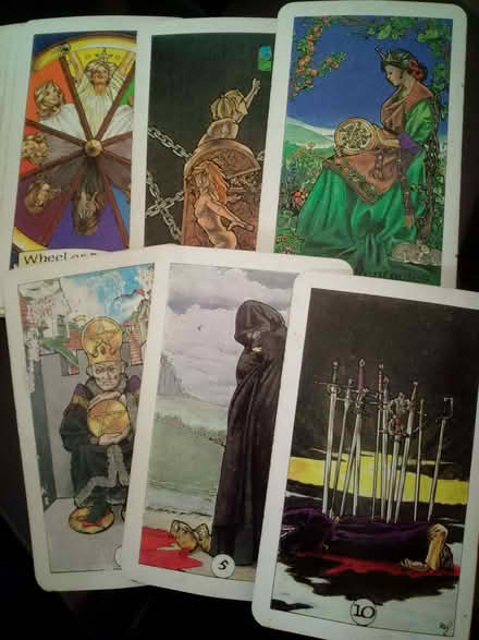 Photo of free Robin Wood tarot (Southend-on-sea SS1) #2
