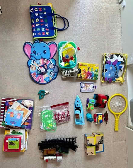 Photo of free Toddler toys and books (BR5) #2