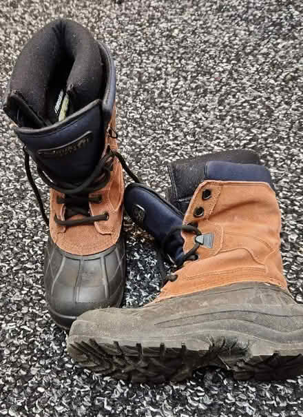 Photo of free Size 7 Boots (North part of Buffalo Grove) #1