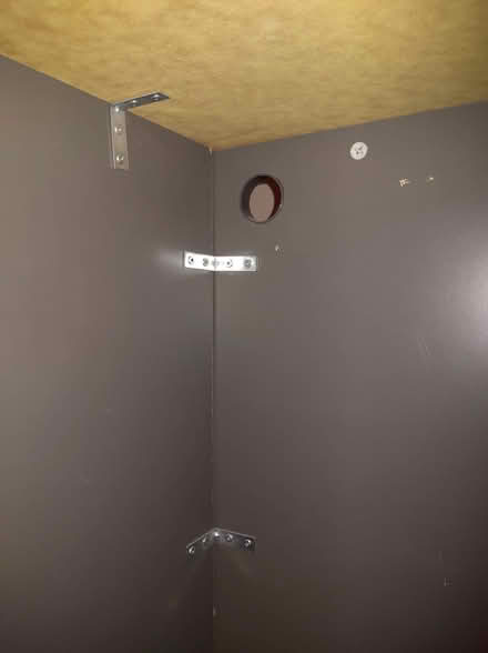 Photo of free Desk (Gatineau) #3