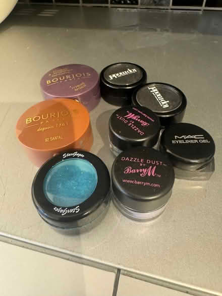 Photo of free Small pots of eye make up (Harold Hill RM3) #2