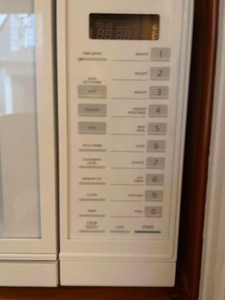 Photo of free Microwave (Chevy Chase DC) #1