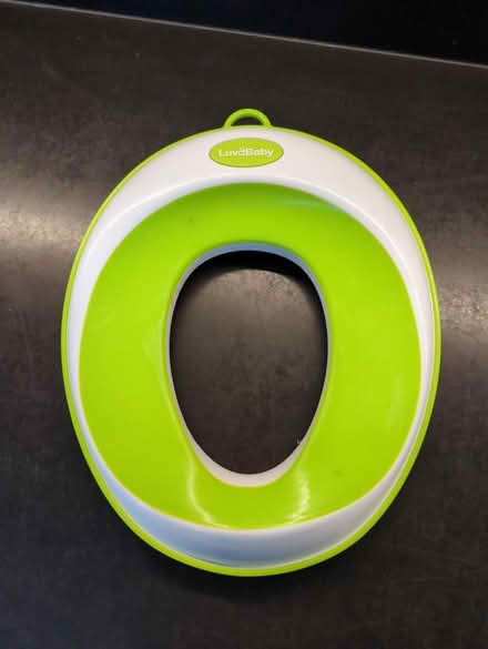 Photo of free Toilet seat (Romford RM2) #1
