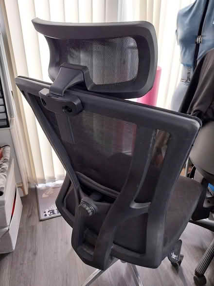 Photo of free Office chair (AL7 Welwyn Garden City) #4