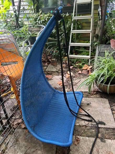 Photo of free Hanging Chair (E1 5DE) #4