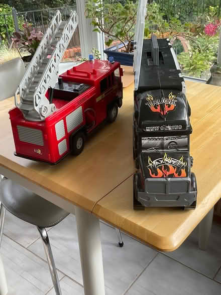 Photo of free Truck and fire engine toys (Greenhill DY10) #1