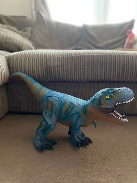 Photo of free Toy dinosaur (St Albans al2) #1
