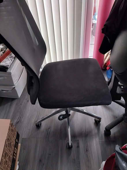 Photo of free Office chair (AL7 Welwyn Garden City) #3