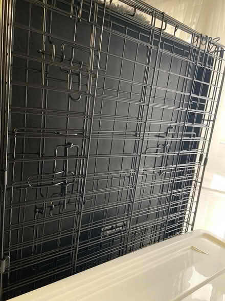 Photo of free 36 inch New unused Pet Crate (Teignmouth) #1