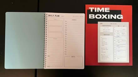 Photo of free 2 time boxing day planners (Se1 0eq) #1