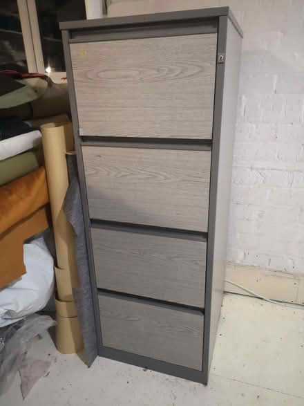 Photo of free 4 drawer filing cabinet (Thrupp GL5) #1