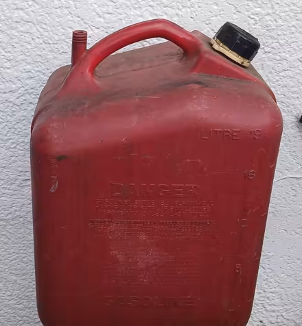 Photo of free Gas cans (Longwood) #3