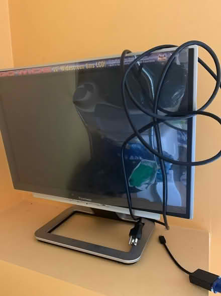 Photo of free 20 inch monitor LCD (Northborough) #1