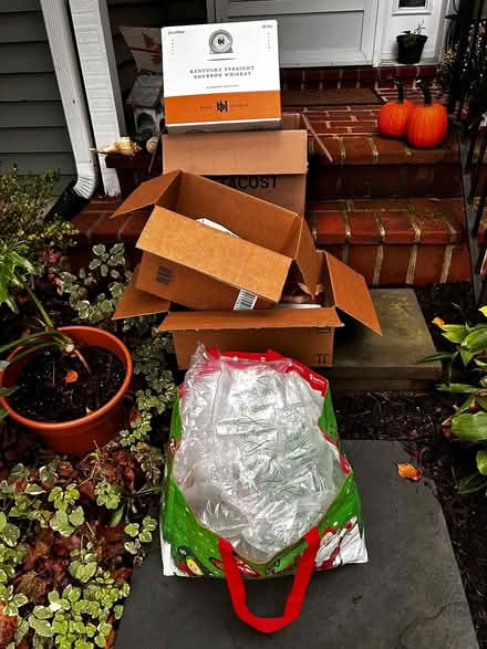 Photo of free Boxes and packing material (Edgmont 19073) #1