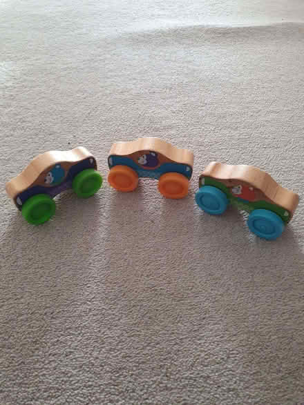 Photo of free Melissa & Doug Animal Stacking Cars (Burgess Park SE5) #2