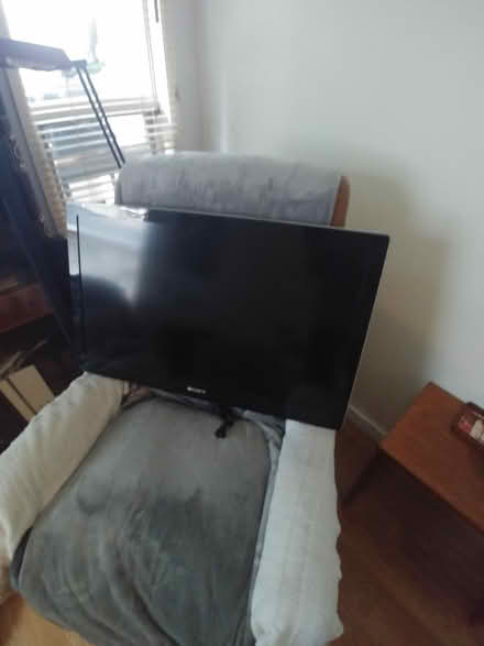 Photo of free 35 inch Sony TV (East Hastings) #1