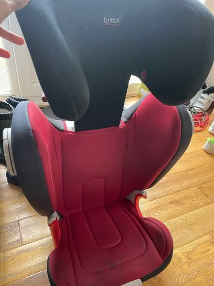 Photo of free Britax Car Seat Kidfix XP 15-36kg (Gerrards Cross SL9) #3