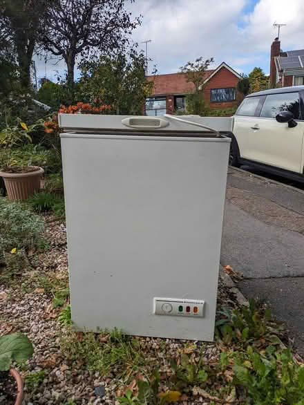 Photo of free Small chest freezer (Steyning, near sports centre) #1