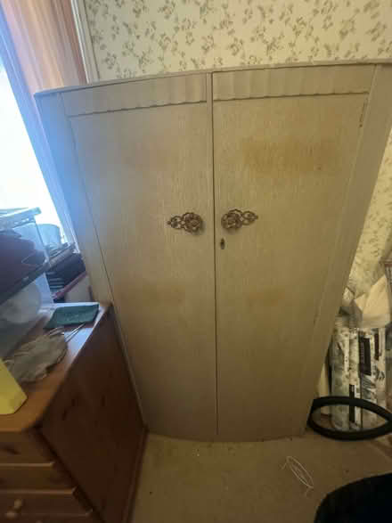 Photo of free wardrobe. Must be collected quickly. (Eastney PO4) #2