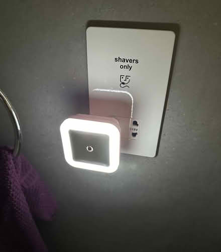 Photo of free Night light for razor plug (Muswell Hill) #1