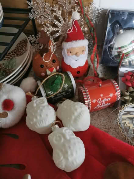 Photo of free Assorted Christmas Decorations (Haresfinch) #3