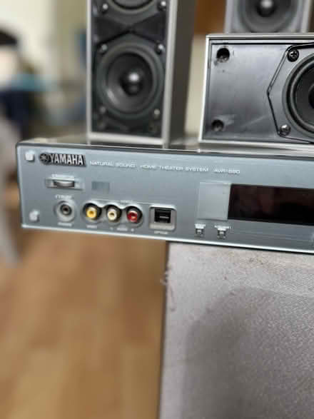 Photo of free Yamaha Sound home theatre system (L6) #2