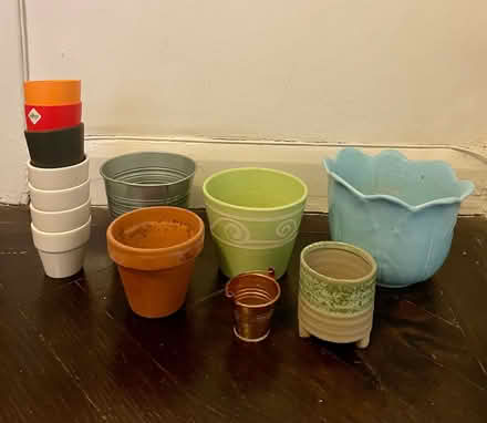 Photo of free Plant pots (Se23 3lf) #1