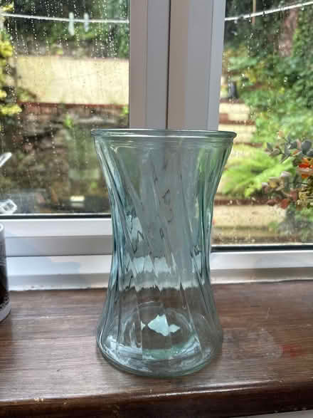 Photo of free Blue vase (Malvern Link) #1