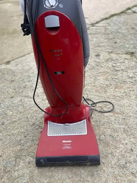 Photo of free Vacuum cleaner (Priest Weston SY15) #3