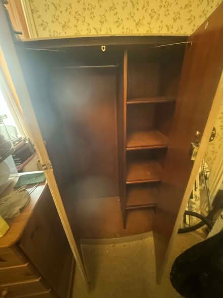 Photo of free wardrobe. Must be collected quickly. (Eastney PO4) #1