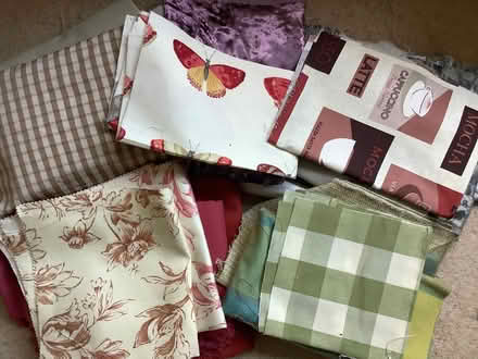 Photo of free Box of Mixed Fabrics 3 (Holme Slack PR2) #2