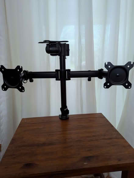 Photo of free Dual monitor stand (GU14) #1