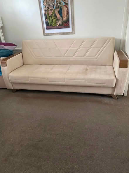 Photo of free Sofas (KT91DU) #3