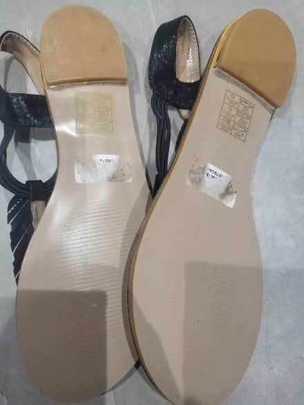 Photo of free Size 4 sandals (BS9) #2