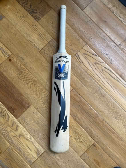Photo of free Slazenger V 500 wooden cricket bat (Gerrards Cross SL9) #2