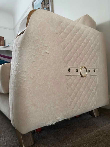 Photo of free Sofas (KT91DU) #4