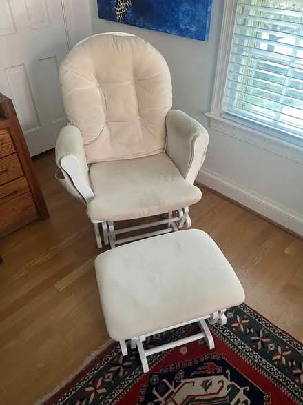Photo of free Glider with ottoman (Tenleytown) #1